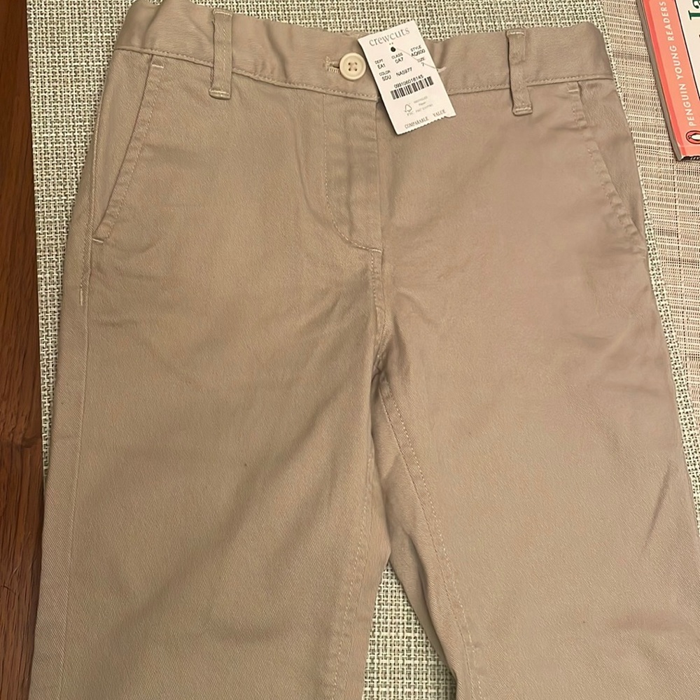 📚 Crewcuts girls chino pants, size 7 brand new